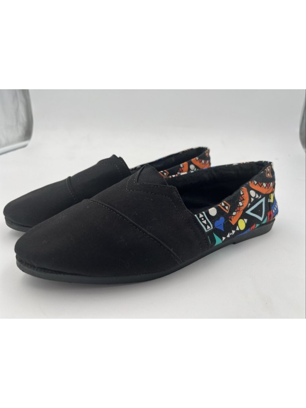 Kitu Kali Women’s Black Shoes Kenya Size 8 loafer flat canvas